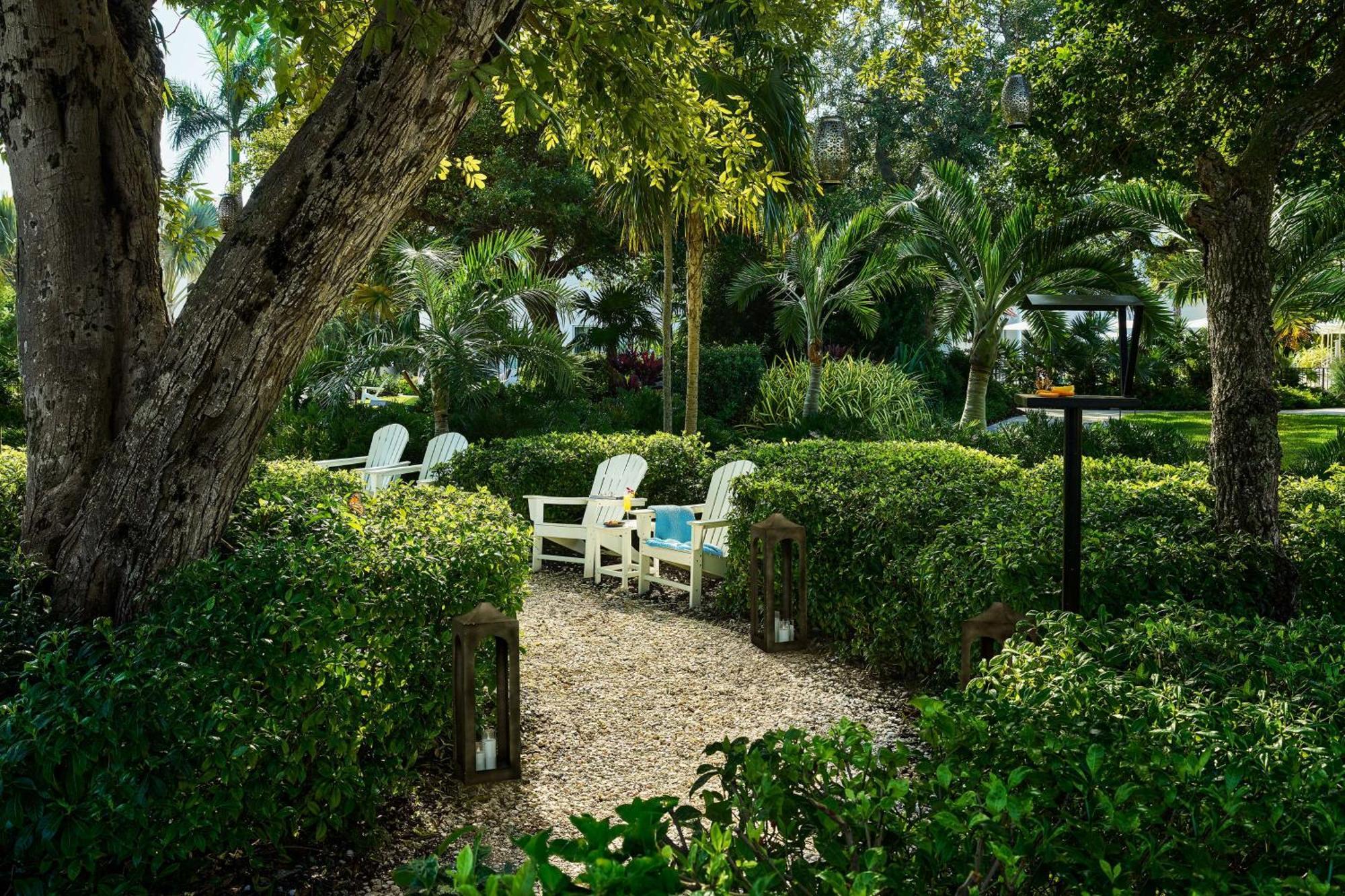 Faro Blanco Resort & Yacht Club Marathon, Curio By Hilton Exterior photo