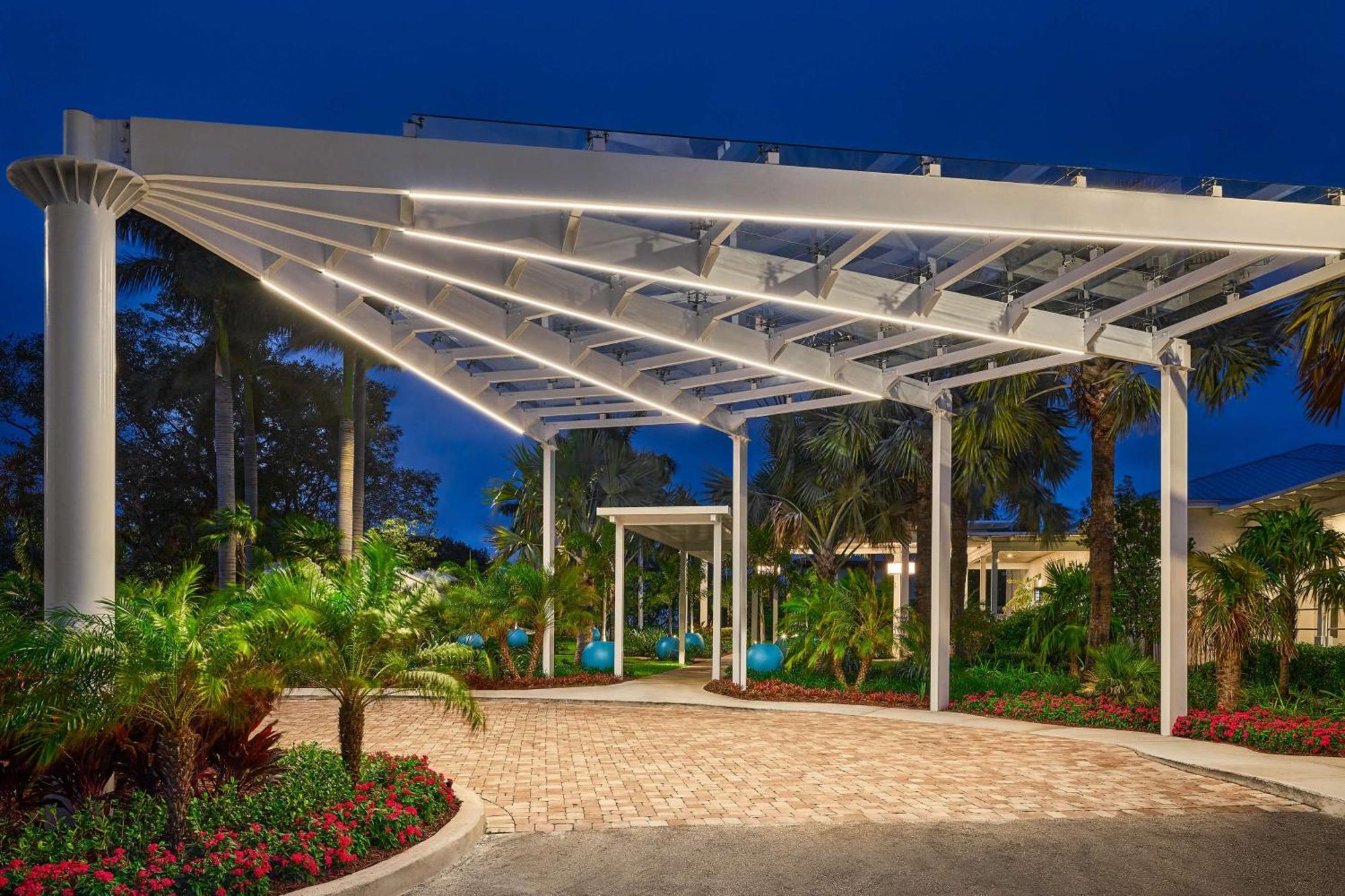 Faro Blanco Resort & Yacht Club Marathon, Curio By Hilton Exterior photo