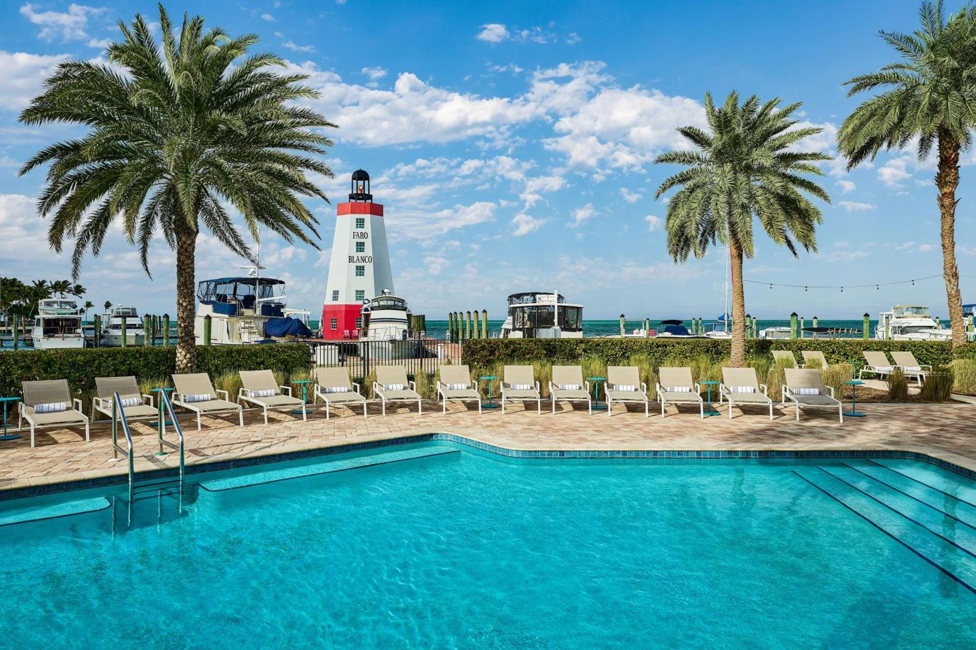 Faro Blanco Resort & Yacht Club Marathon, Curio By Hilton Exterior photo